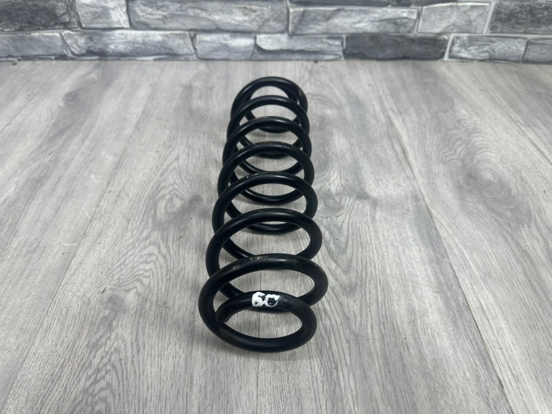 Пружина задняя, 1000 рублей, Москва