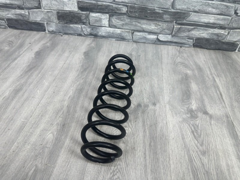 Пружина задняя, 1000 рублей, Москва