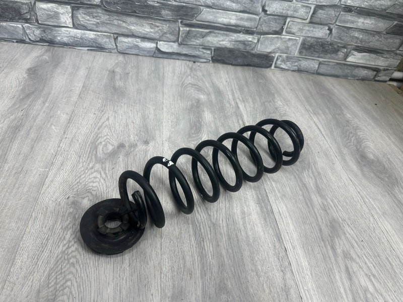 Пружина задняя, 1000 рублей, Москва