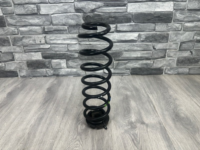 Пружина задняя, 1000 рублей, Москва