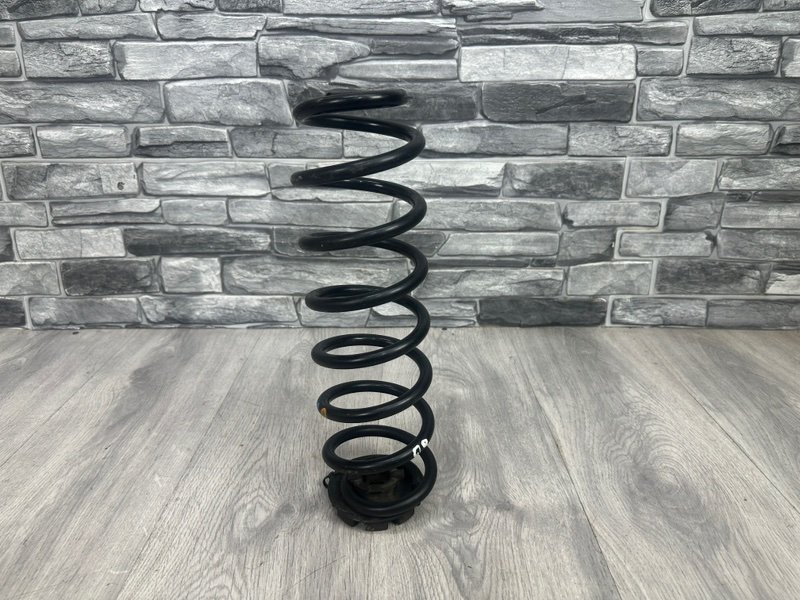 Пружина задняя, 1000 рублей, Москва