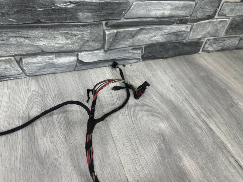 Проводка двери, Москва