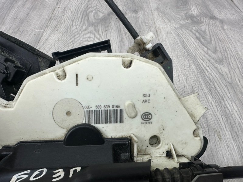 Замок двери задней правой, 1500 рублей, Москва