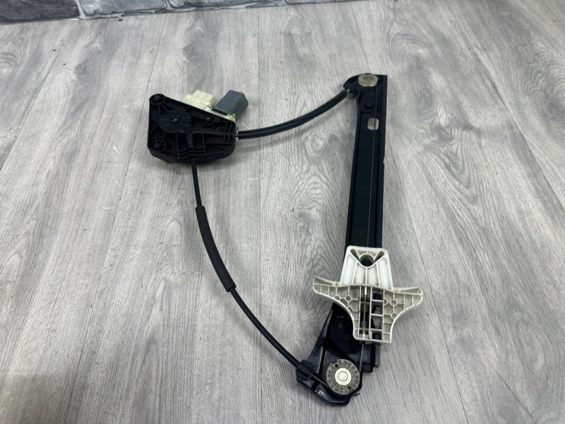 Стеклоподъемник задний, 3500 рублей, Москва