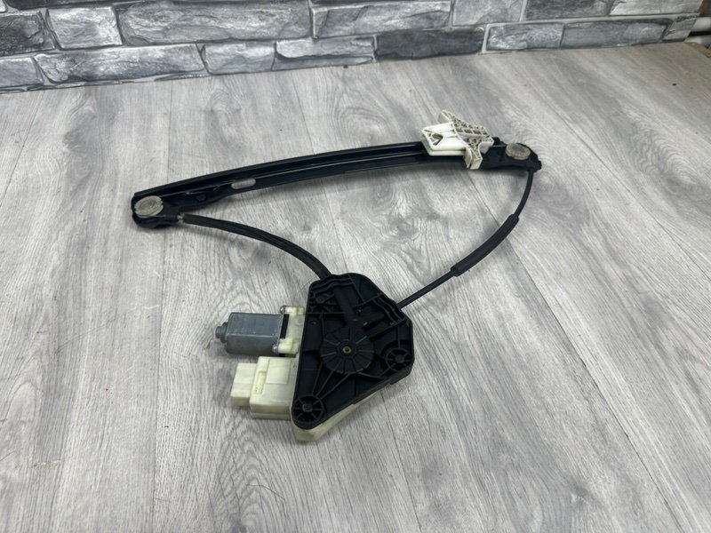 Стеклоподъемник задний, 3500 рублей, Москва