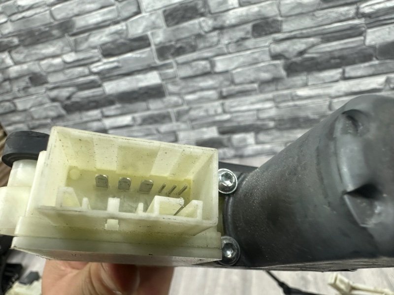 Стеклоподъемник задний, 3500 рублей, Москва