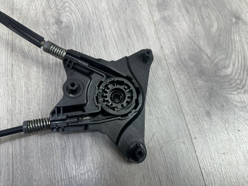 Стеклоподъемник передний, 4000 рублей, Москва