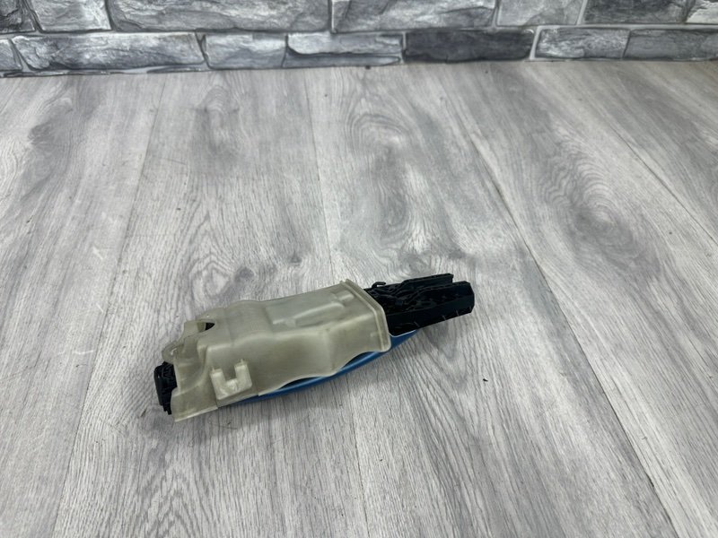 Ручка двери наружная, 2000 рублей, Москва