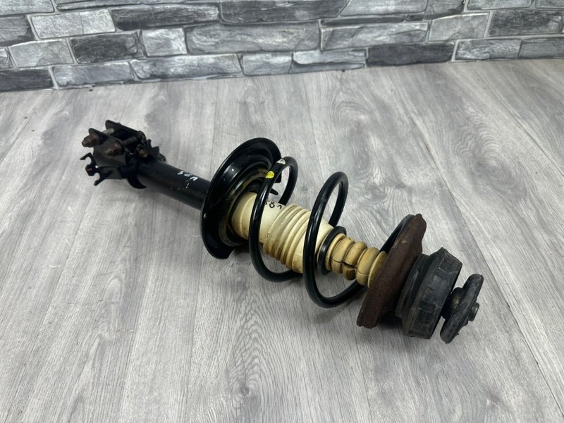 Амортизатор передний, 2600 рублей, Москва