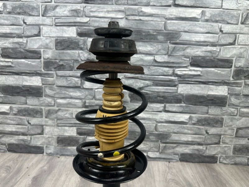 Амортизатор передний, 2600 рублей, Москва