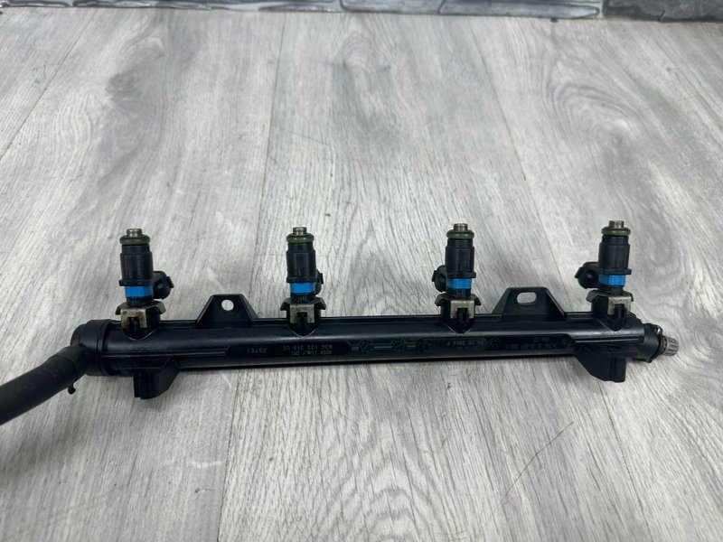 Топливная рейка, 2500 рублей, Москва