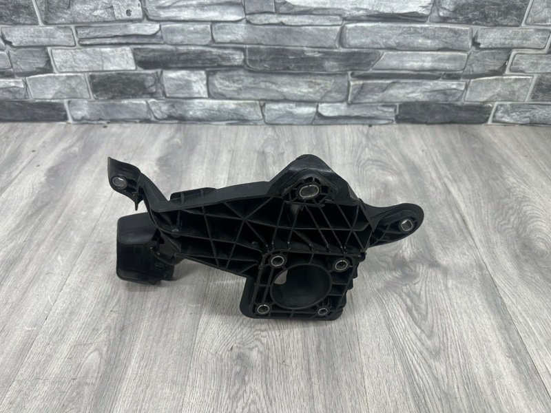 Педаль тормоза, 2500 рублей, Москва