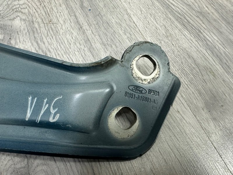 Петля капота, 1000 рублей, Москва