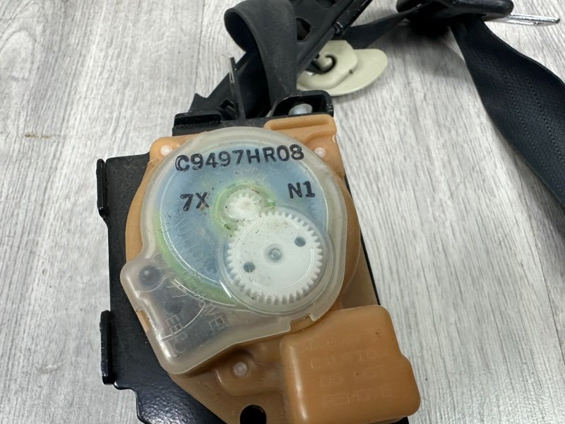 Ремень безопасности, 5000 рублей, Москва