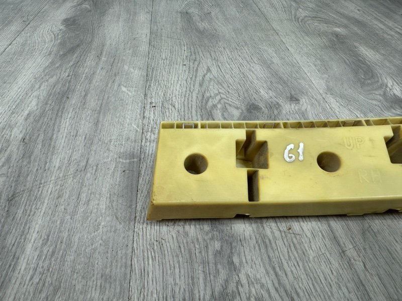 Направляющая заднего бампера, 1000 рублей, Москва