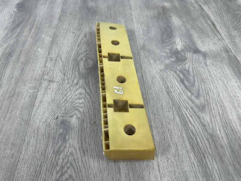 Направляющая заднего бампера, 1000 рублей, Москва