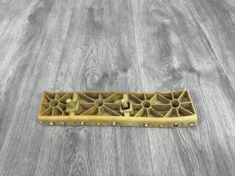 Направляющая заднего бампера, 1000 рублей, Москва