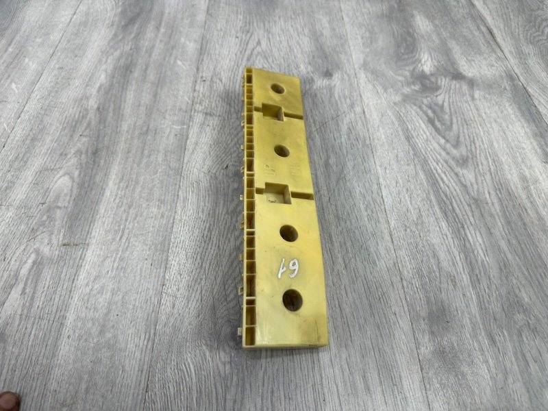 Направляющая заднего бампера, 1000 рублей, Москва