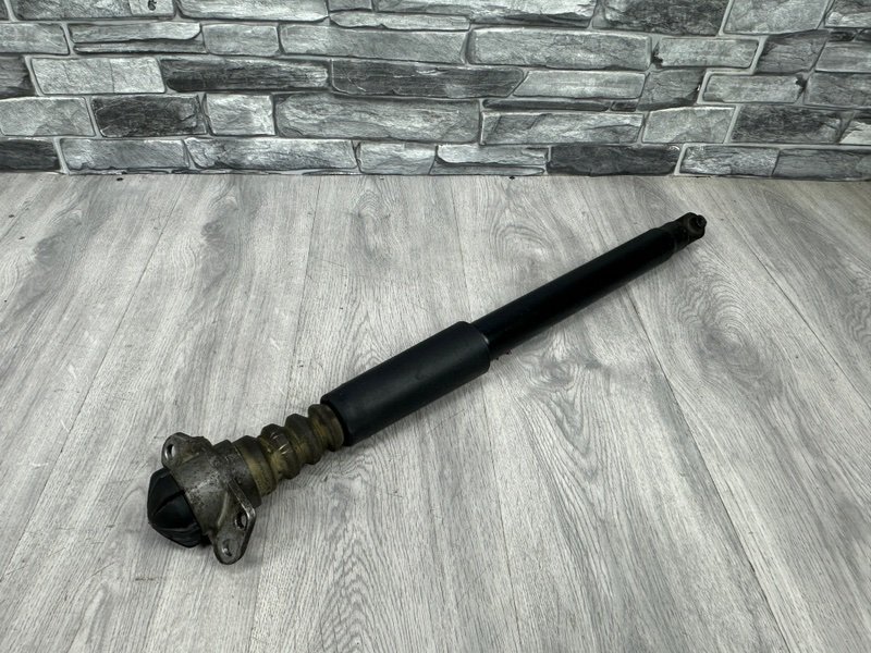 Амортизатор задний, 1500 рублей, Москва