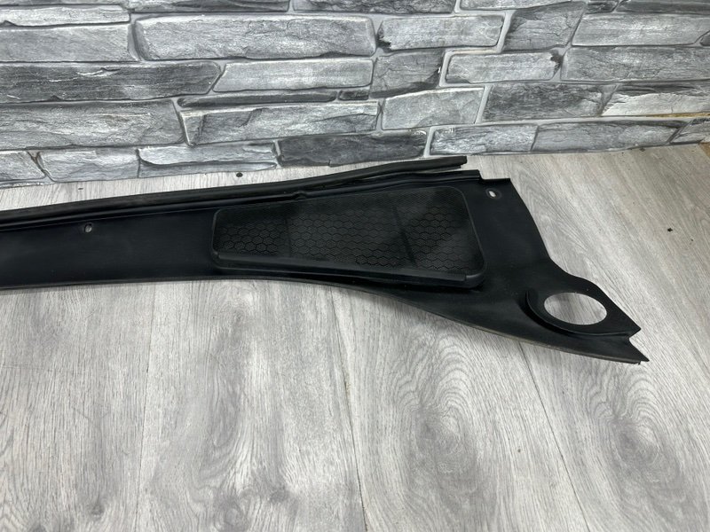 Планка под лобовое стекло, 1200 рублей, Москва