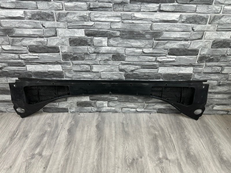 Планка под лобовое стекло, 1200 рублей, Москва