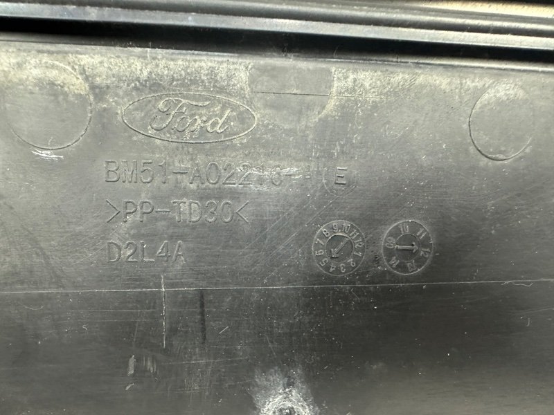 Планка под лобовое стекло, 1200 рублей, Москва