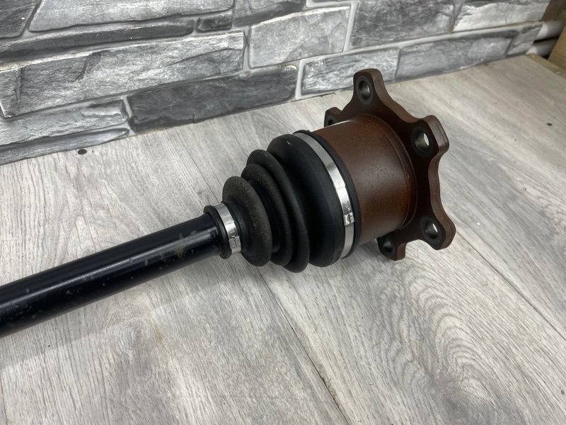 Привод задний, 5000 рублей, Москва