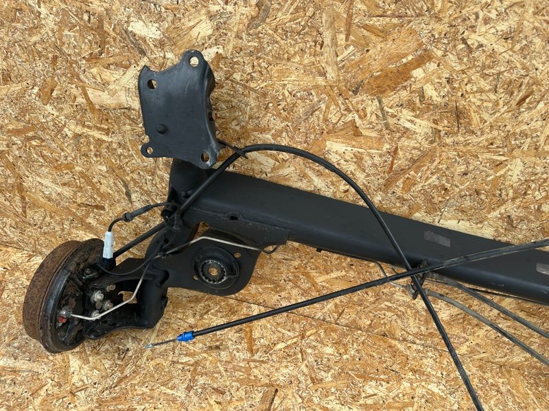 Балка задняя, 28000 рублей, Москва