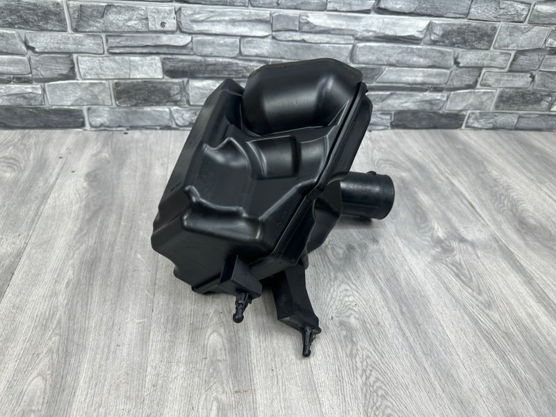 Корпус воздушного фильтра, 15000 рублей, Москва