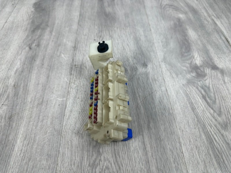 Блок предохранителей салонный, Москва