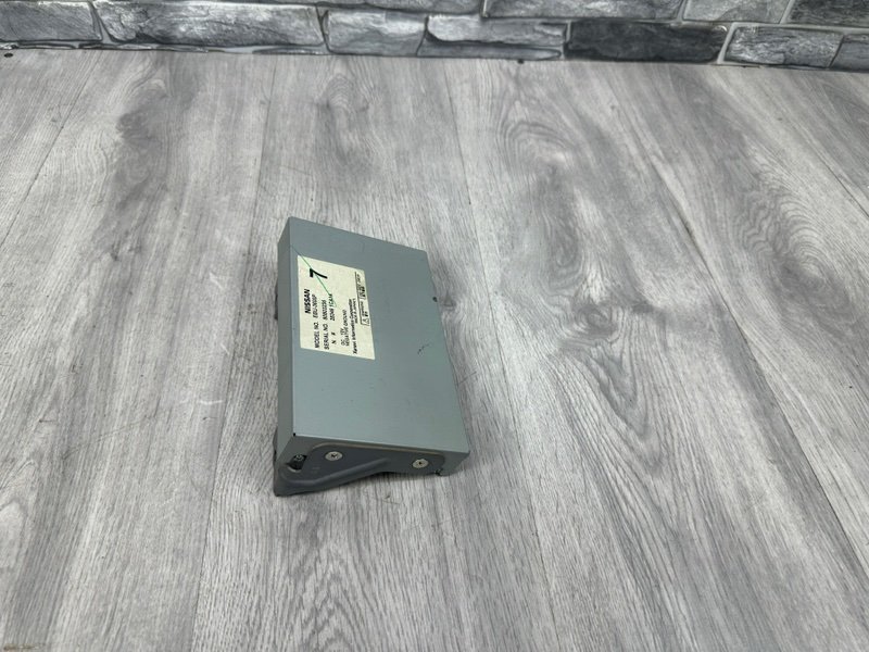 Блок электронный, 2000 рублей, Москва