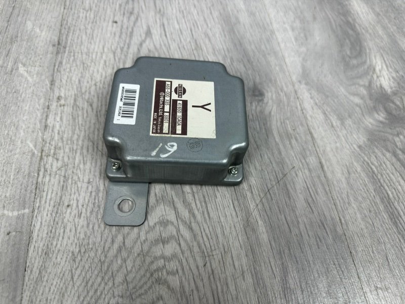 Блок управления раздаточной коробкой, 2000 рублей, Москва