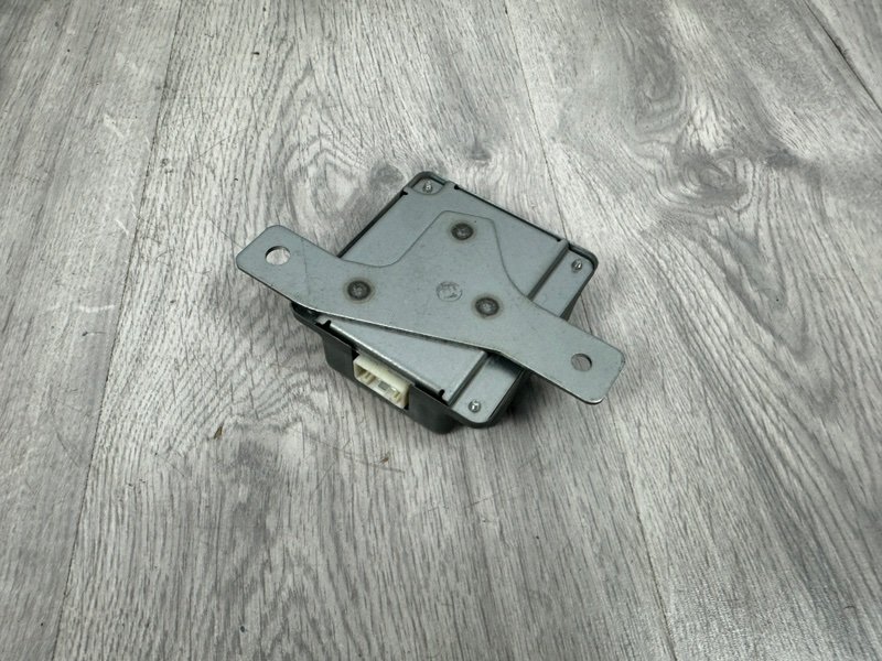 Блок управления раздаточной коробкой, 2000 рублей, Москва