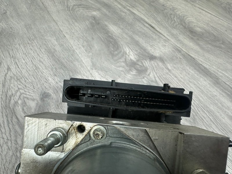 Блок ABS, 2000 рублей, Москва