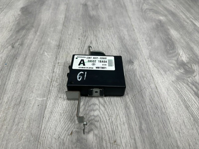 Блок управления парктроником, 2000 рублей, Москва