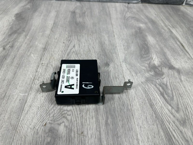 Блок управления парктроником, 2000 рублей, Москва