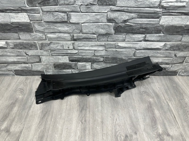 Планка под лобовое стекло, 1000 рублей, Москва