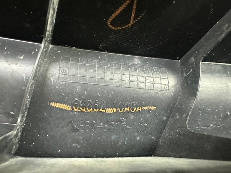 Планка под лобовое стекло, 1000 рублей, Москва