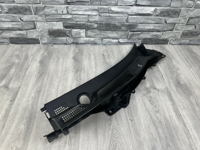 Планка под лобовое стекло, 1000 рублей, Москва