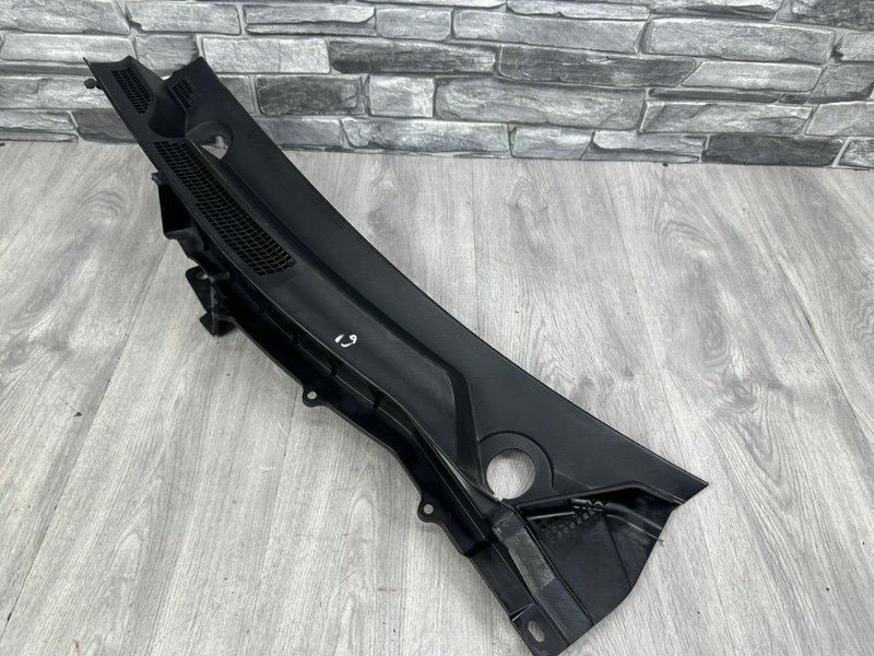 Планка под лобовое стекло, 1000 рублей, Москва