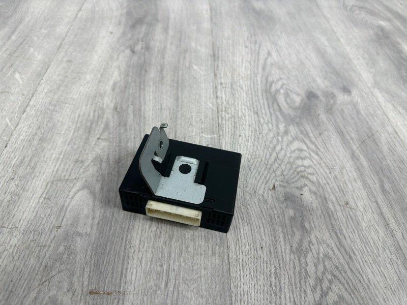 Блок электронный, 1000 рублей, Москва