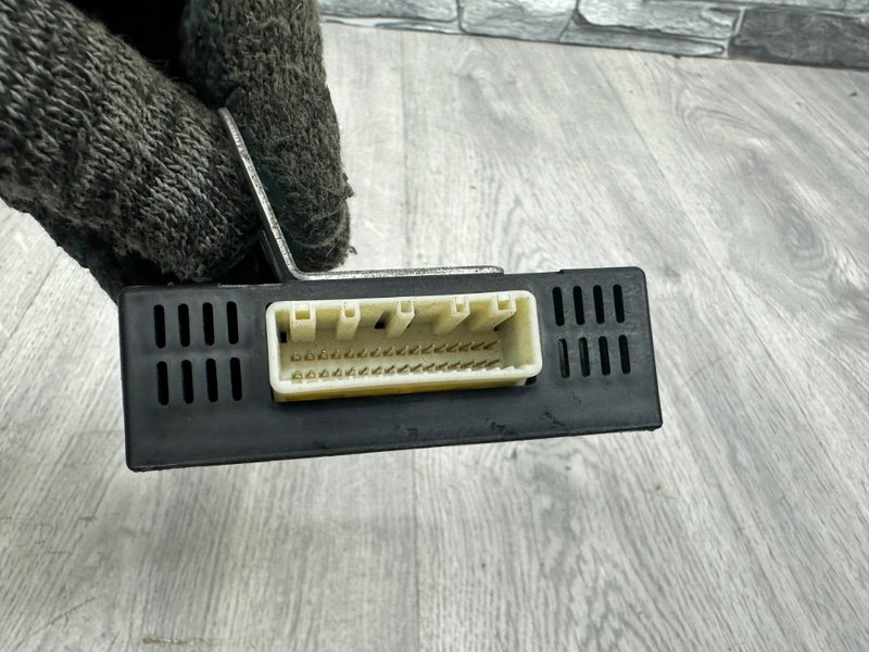 Блок электронный, 1000 рублей, Москва