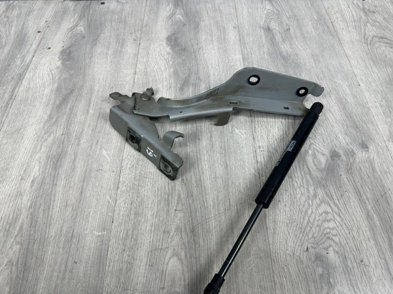 Петля капота, 5000 рублей, Москва