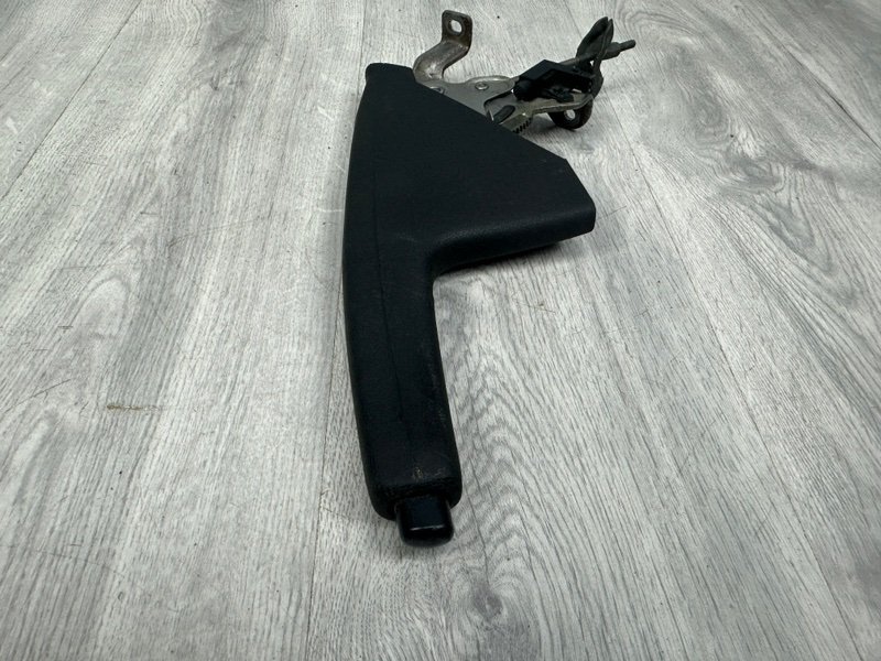 Рычаг стояночного тормоза, 1000 рублей, Москва