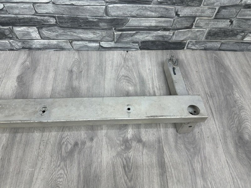 Балка подмоторная, 9000 рублей, Москва