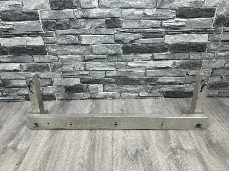 Балка подмоторная, 9000 рублей, Москва