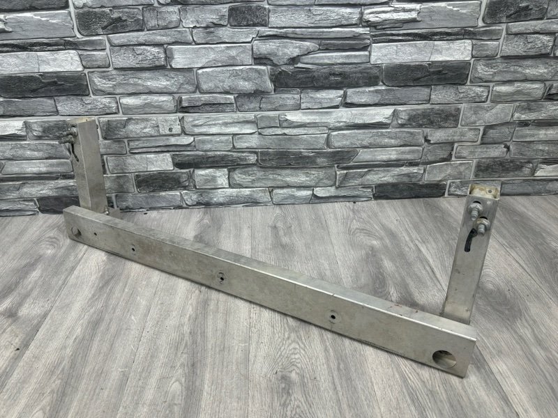 Балка подмоторная, 9000 рублей, Москва