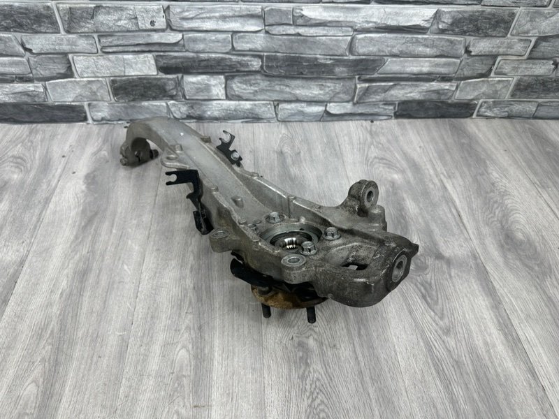 Кулак поворотный, 10000 рублей, Москва