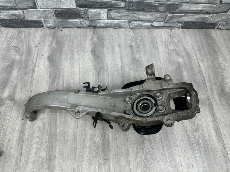 Кулак поворотный, 10000 рублей, Москва