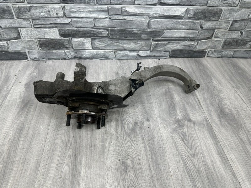 Кулак поворотный, 10000 рублей, Москва